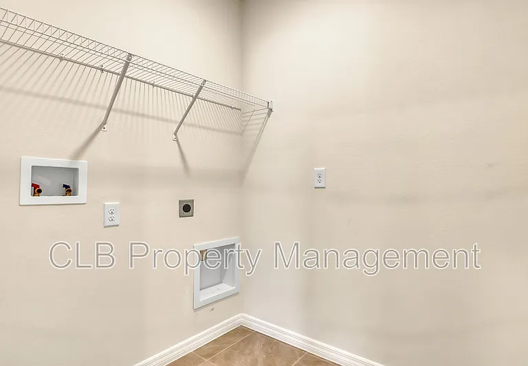 165 Birch Tree Pl — Photo 20