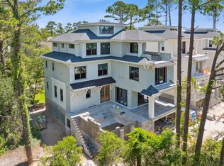 15 Bradley Cir, Hilton Head, SC 29928