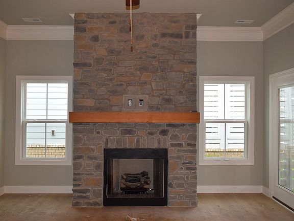 3rd image of 3513 Chianti Cir