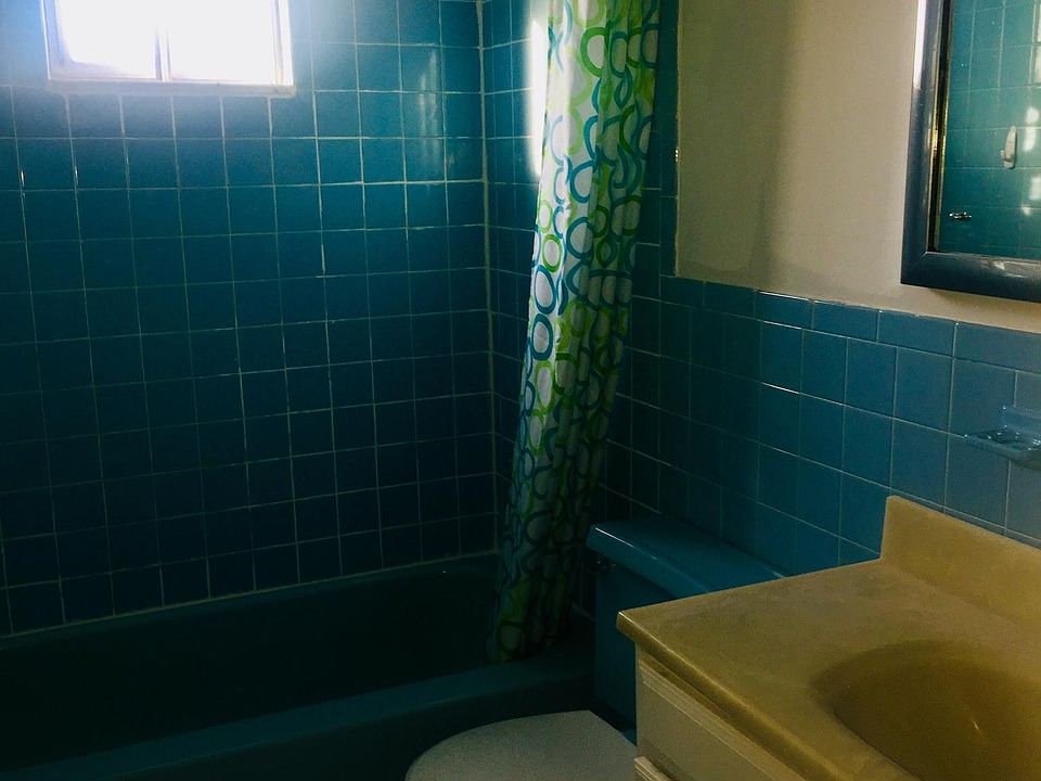 2nd image of 1533 Lydia Ave #2