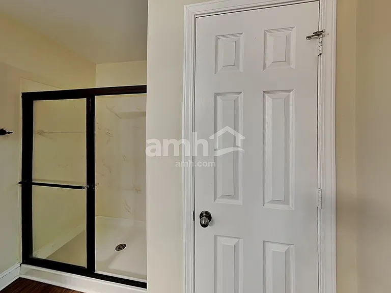 419 Annaberg Ln — Photo 13