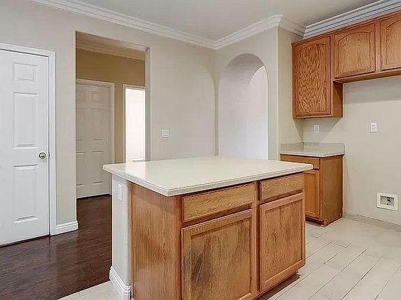 2nd image of 3531 Maddiewood Cir