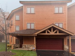 515 Southwind Ct, Seven Springs, PA 15622