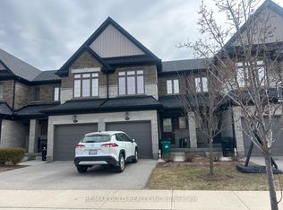 69 Fenside St, Kitchener, ON N2P0J5