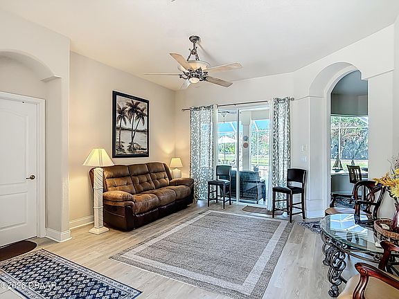 4th image of 633 Marisol Dr