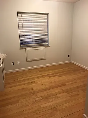 Rented by Halvatzis Realty | media 8