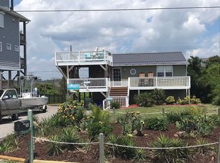 183 Topsail Rd, North Topsail Beach, NC 28460