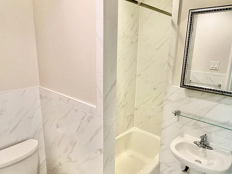 84 Riverside Dr #2F — Photo 6