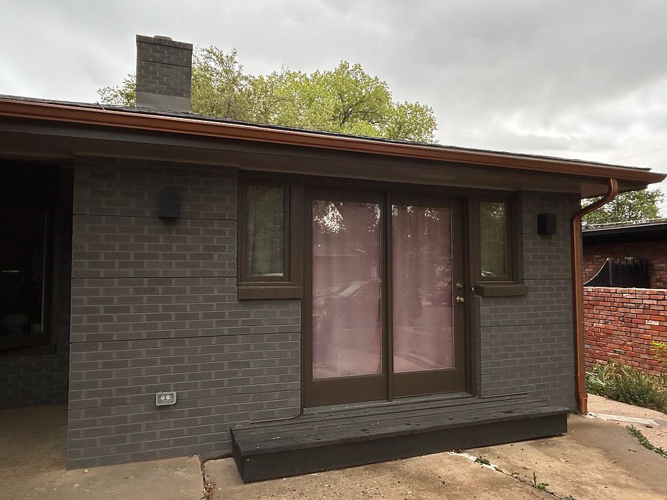Front of apartment