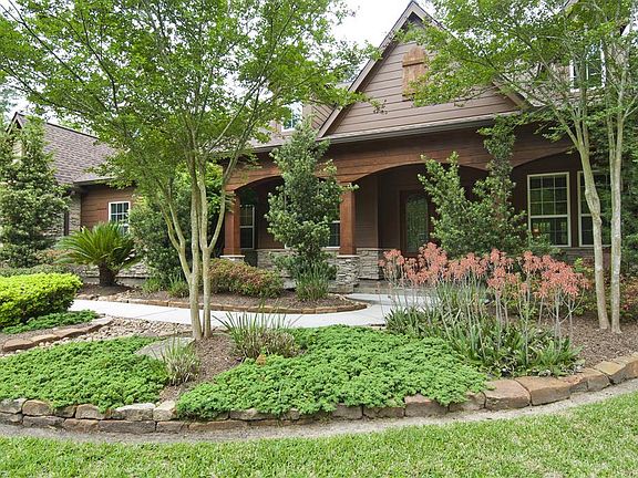 4th image of 32923 Crestlake Blvd
