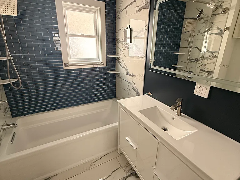 223 County St #1R — Photo 10