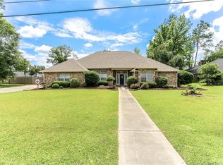 1460 Tan Tara Cir, Lake Charles, LA 70611