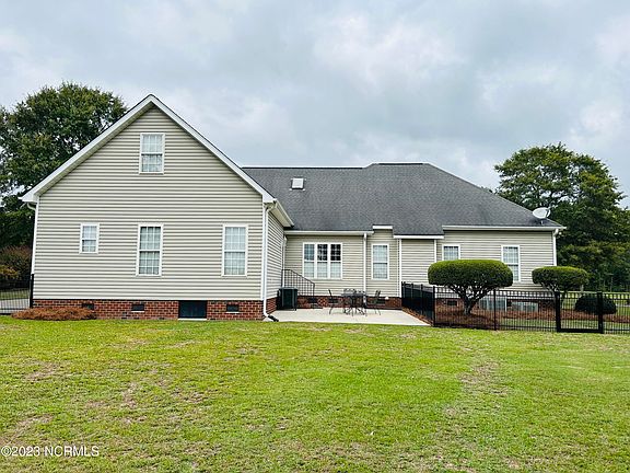 4th image of 4598 Hunter Creek Drive