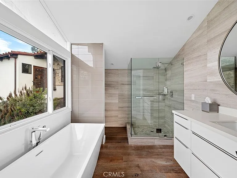 343 Emerald Bay — Photo 22