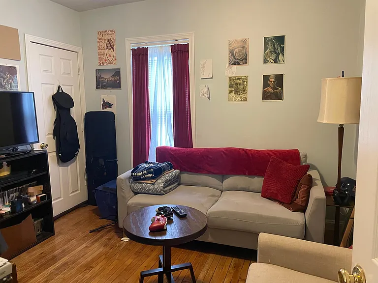 330 Chandler St #1 — Photo 10
