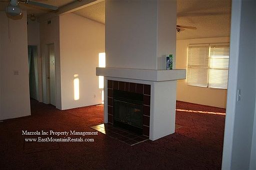 3rd image of 12 Penny Ln