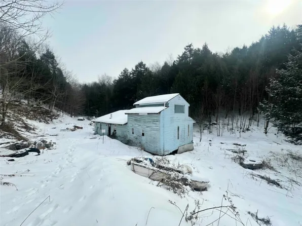 232 Leekville Rd, Glen Aubrey, NY 13777