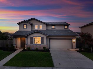 5201 Rose Canyon Ct, Rancho Cordova, CA 95742