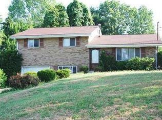 260 Sylvia Dr, Beaver Falls, PA