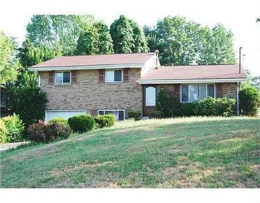 260 Sylvia Dr photo 1