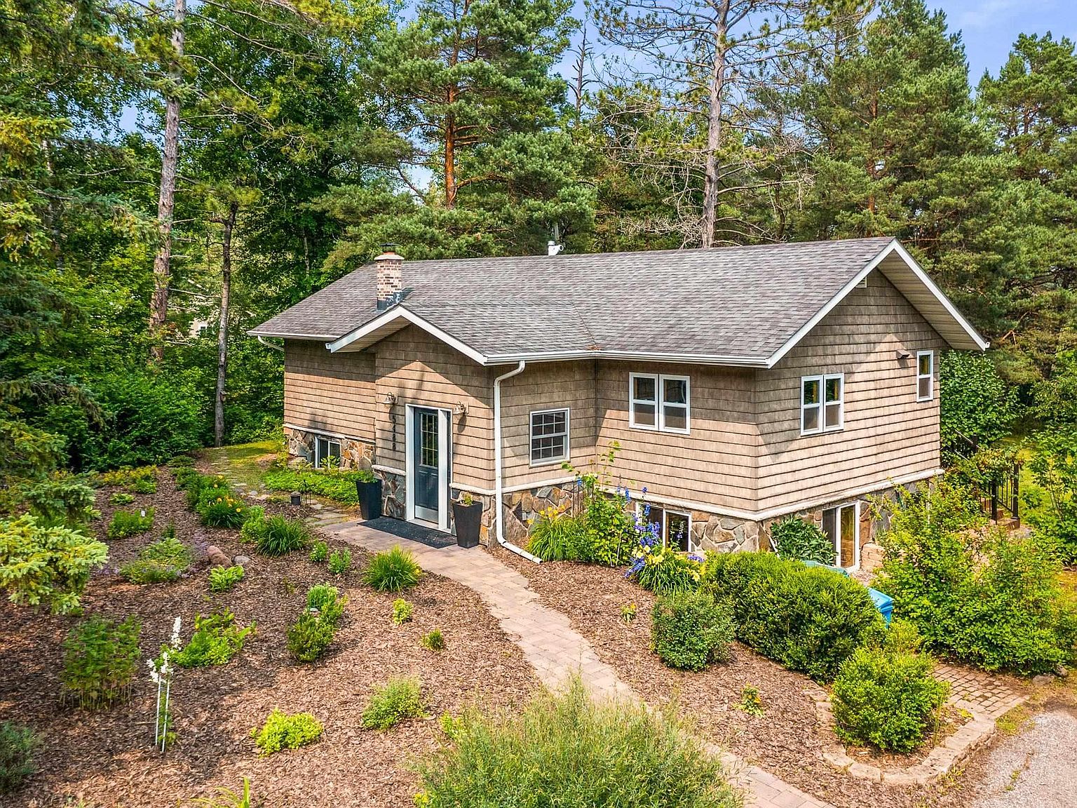 5488 McQuade Rd, Duluth, MN 55804 Zillow