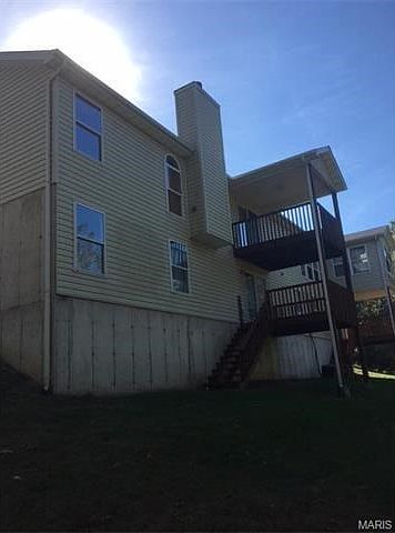 2nd image of 609 Meadowview Ct