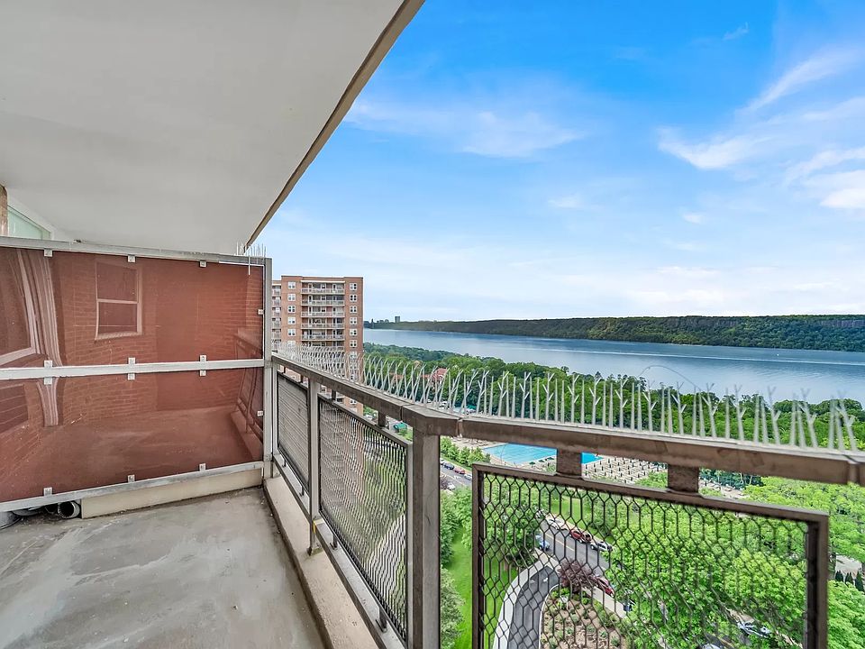1st image of 5800 Arlington Ave APT 17M