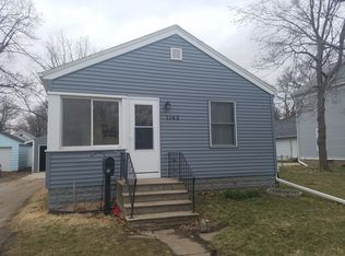 1142 Magnolia Pkwy, Waterloo, IA 50701