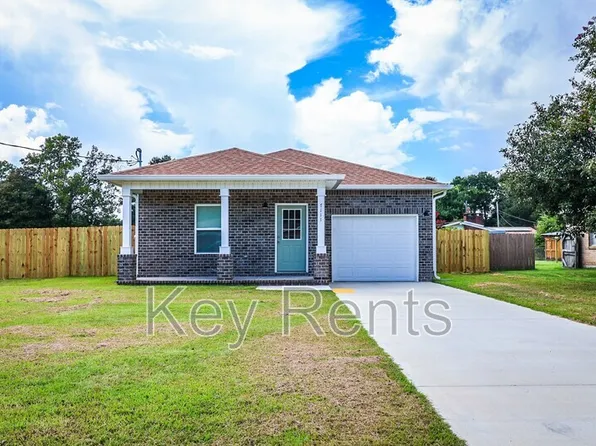 7111 McAdam Ct, Pensacola, FL 32504