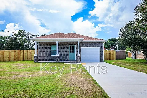 7111 McAdam Ct Photo 1