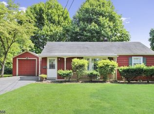 514 Lynda Rd, Phillipsburg, NJ 08865