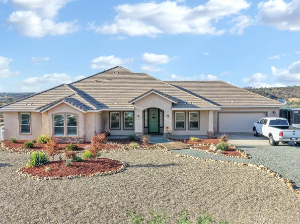 207 Olive View Rd, Valley Springs, CA 95252