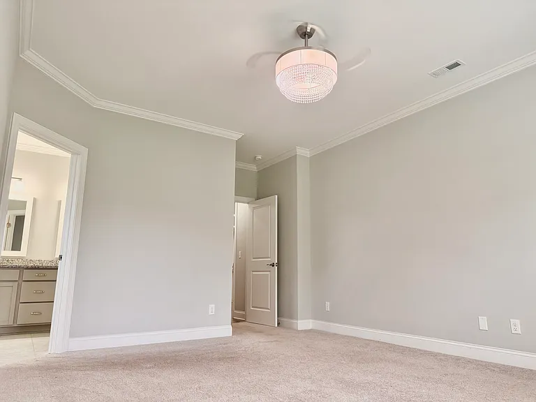 8476 Cherrybark Ln — Photo 11