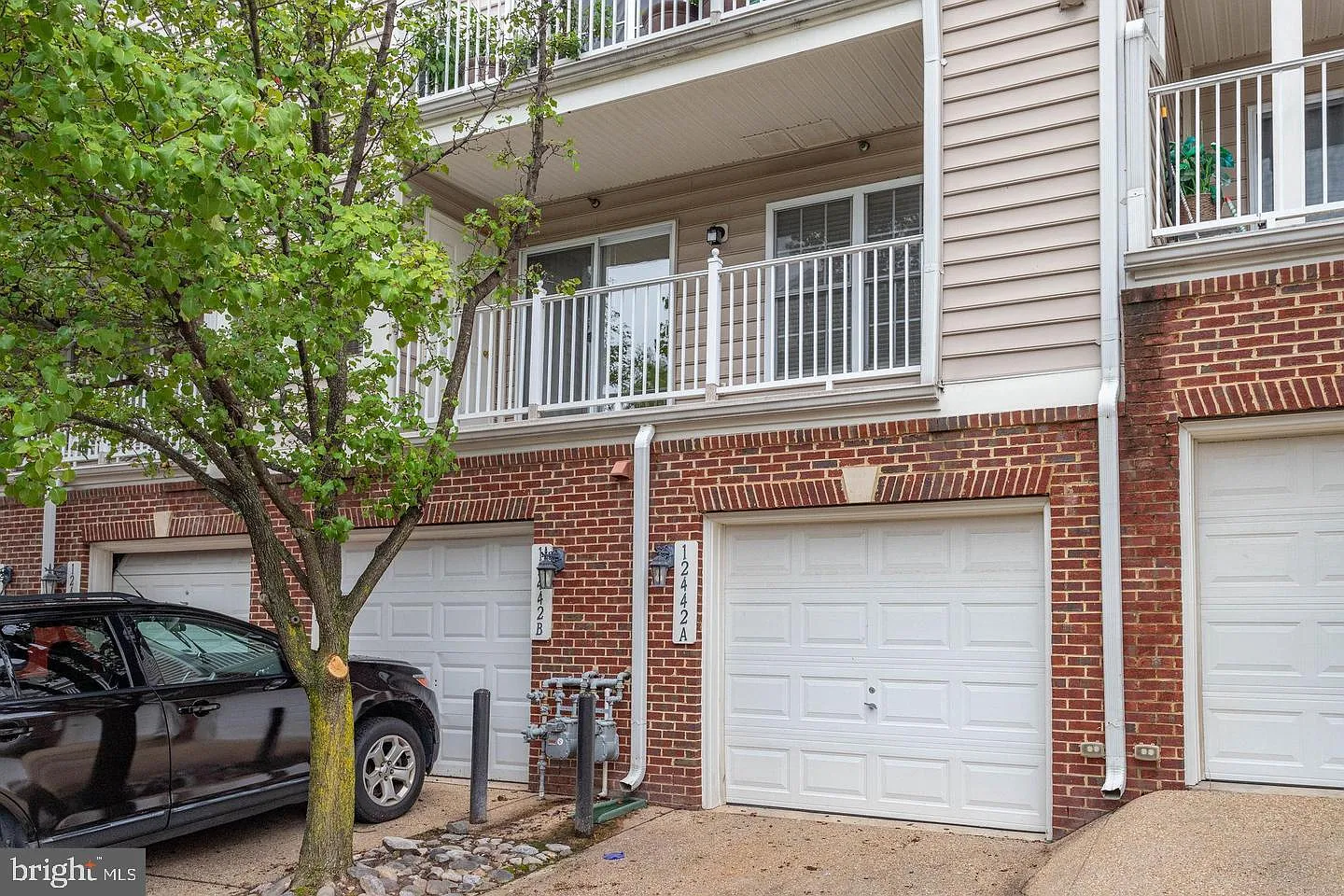 2 bed, 2.5 bath, 1184 sqft, $2,500 — Photo 4