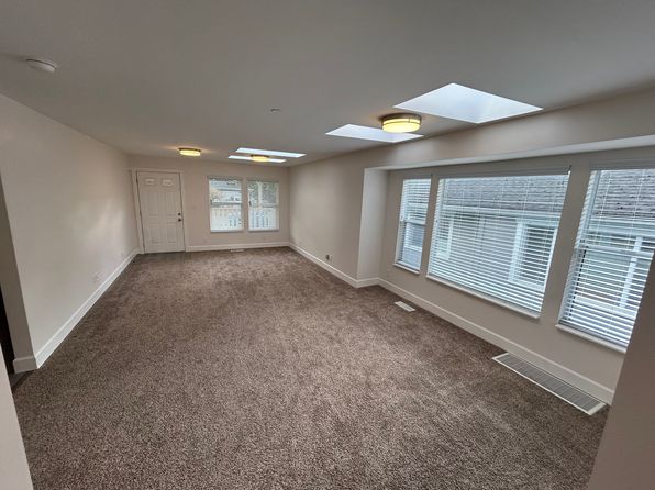 1417 S 45th St, Tacoma, WA 98418