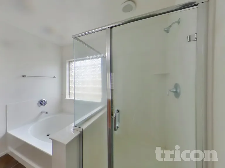 4930 E Del Rio Dr — Photo 11