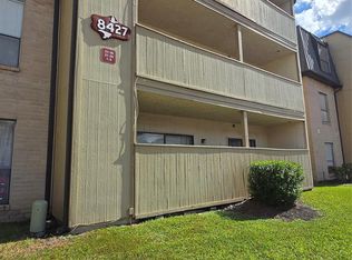 8427 Hearth Dr #4, Houston, TX 77054
