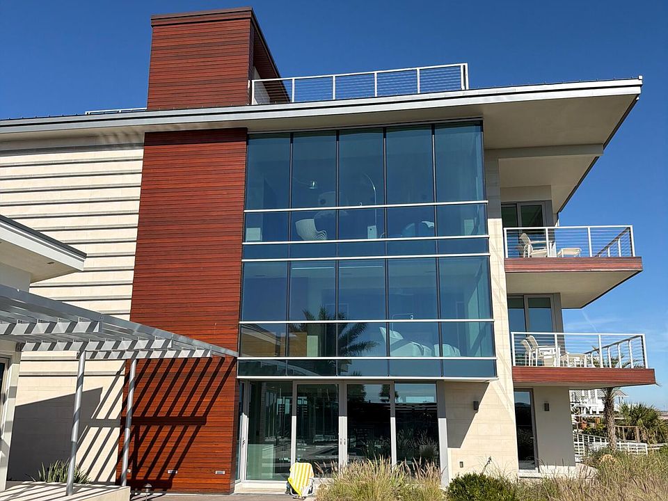 1st image of 2498 S FLETCHER Avenue