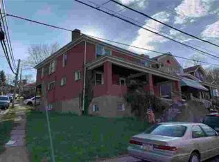 2001 Dartmore St, Mt Oliver, PA 15210