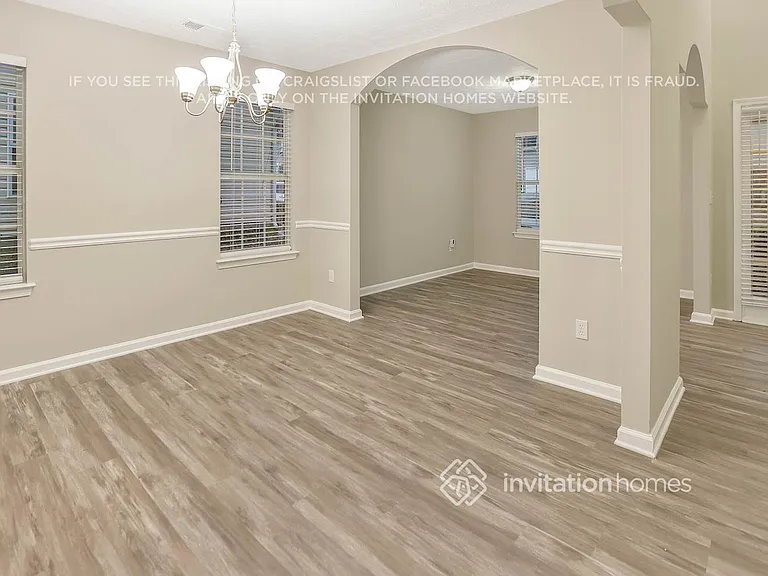 2796 Two Lake Cir — Photo 13