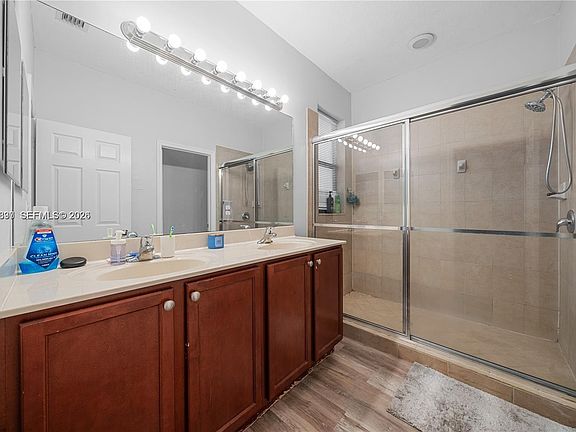 4th image of 11287 SW 239th St