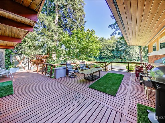 5th image of 5226 NE Ponderosa Drive