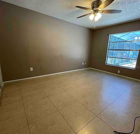 4th image of 894 N Jerico Dr