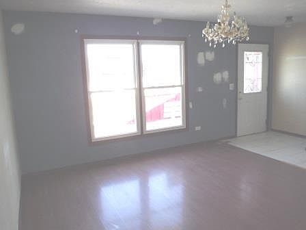 4th image of 1411 Lizabeth Ln