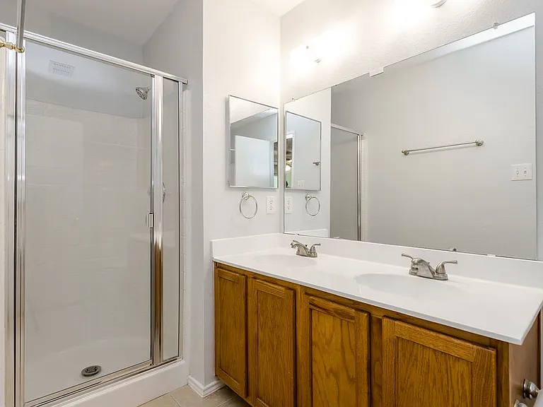 4606 Green Meadow Dr — Photo 20