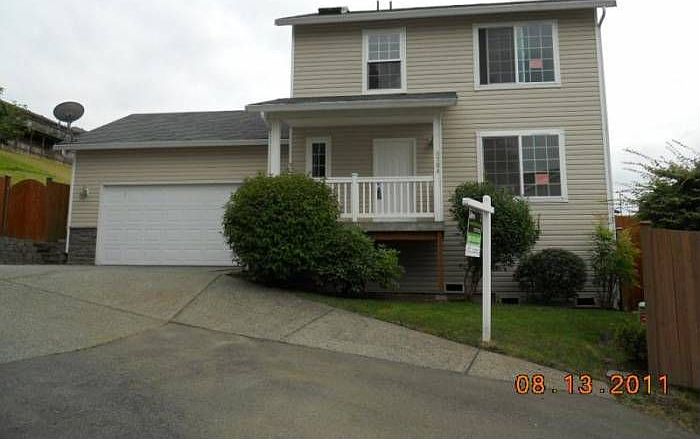 1st image of 8704 75th Dr NE