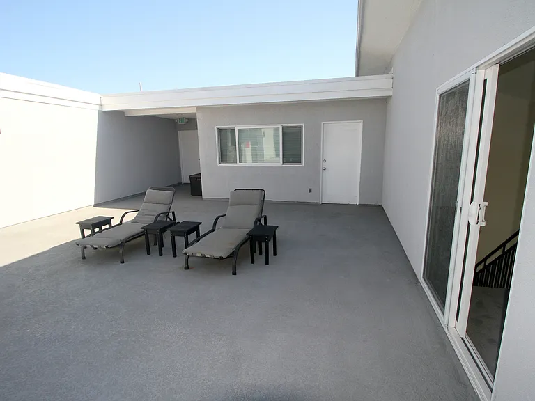 Catalina Cove — Photo 5