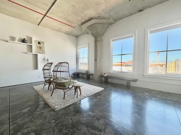 115 W 4th St, Long Beach, CA