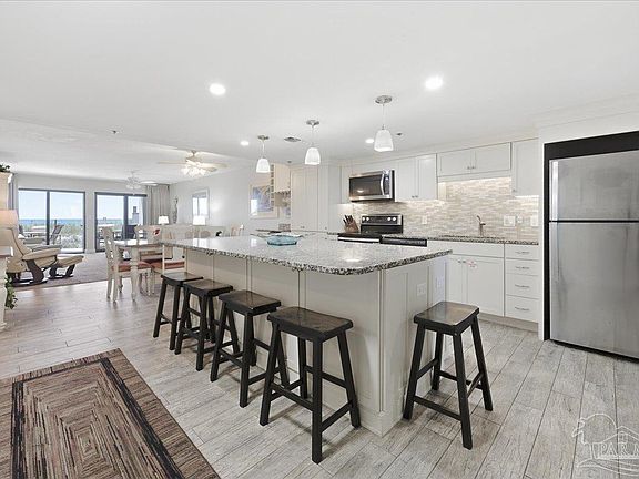 4th image of 554 Coral Ct Unit 108