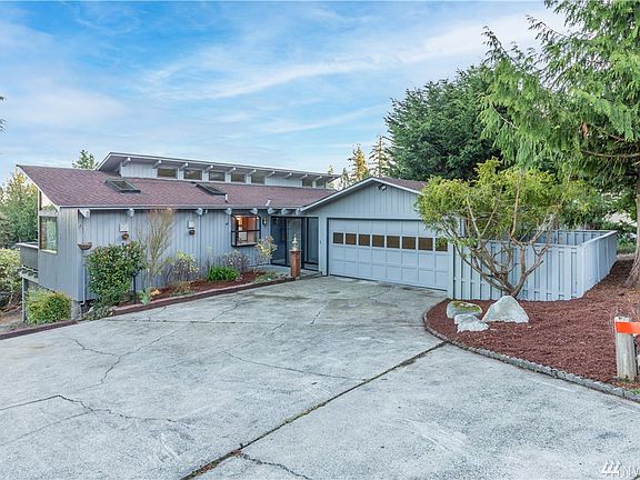 2nd image of 31 Seafarer Ln